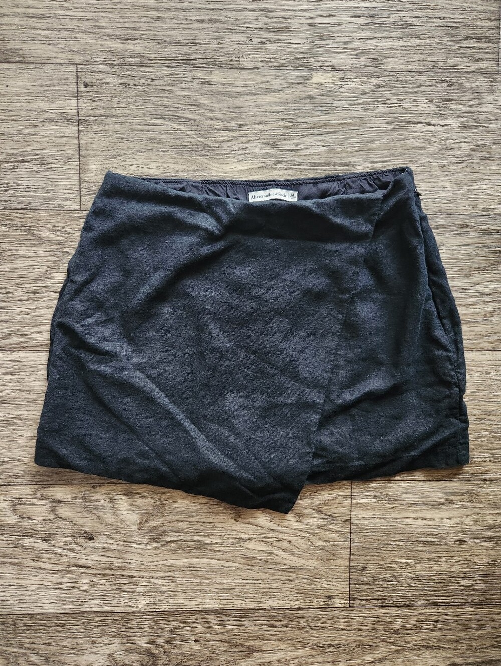 Abercrombie & Fitch Scarlett Linen Blend Wrap Black Mini Skort Size M